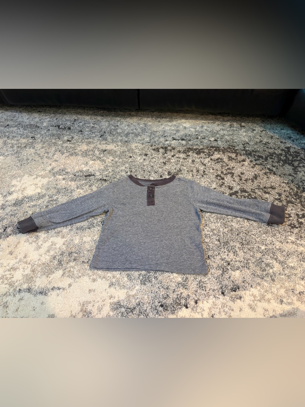 Kids' Long-Sleeve Henley Top - Gray
